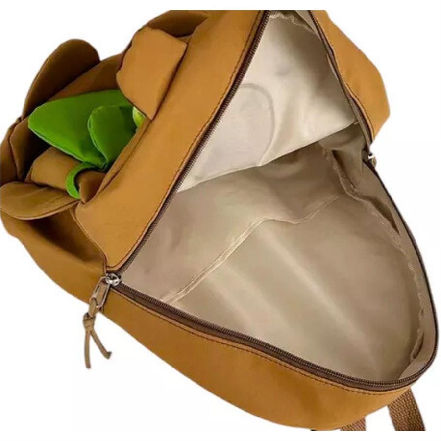 MOCHILA CAPIBARA + PIN TOTUGA